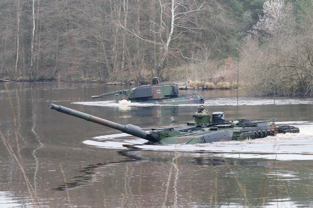 Freundeskreis der Panzergrenadiertruppe e.V.: Tiefwat- und Unterwasserfahrausbildung